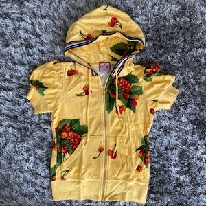 Juicy Couture Ladies Short Sleeve Zip Up Hoodie